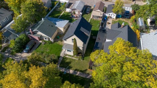 524 12A Street North, Lethbridge, AB 