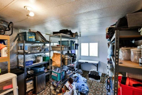 327 Centre Street, Lomond, AB 