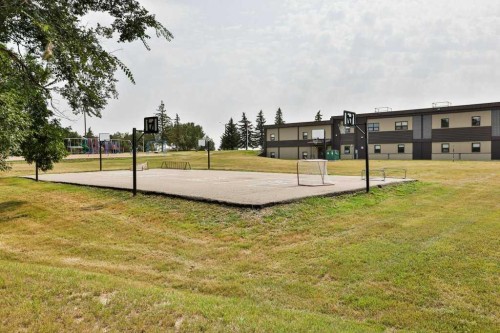 327 Centre Street, Lomond, AB 