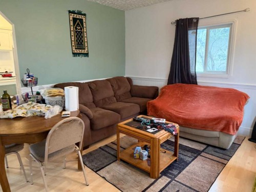 5007 45 Avenue, Taber, AB 