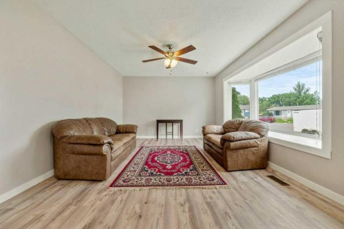 218 Mcdermott Road, Coalhurst, AB 