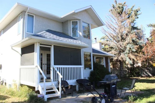 405 Maple Crescent, Picture Butte, AB 