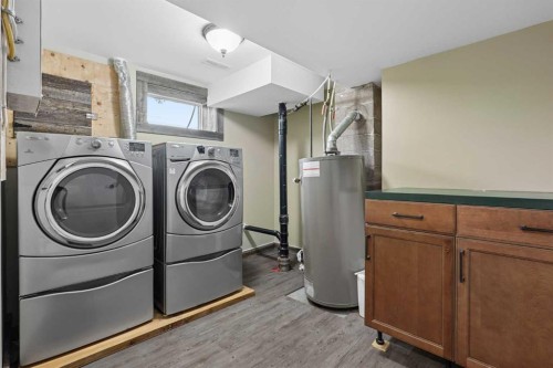 2827 11 Avenue South, Lethbridge, AB 