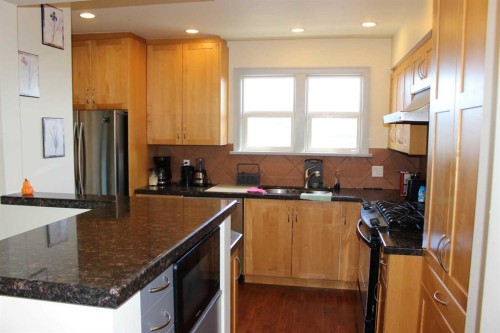 323 3Rd Street, Shaughnessy, AB 