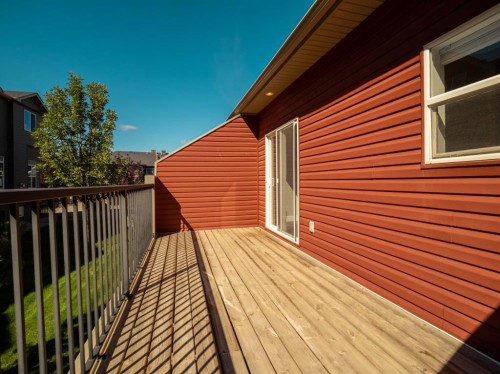 885 Mount Sundance Manor West, Lethbridge, AB 