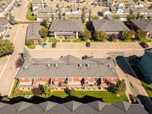 885 Mount Sundance Manor West, Lethbridge, AB 