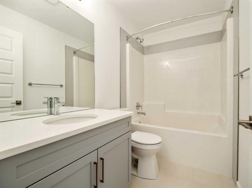 421 Blackwolf Boulevard North, Lethbridge, AB 