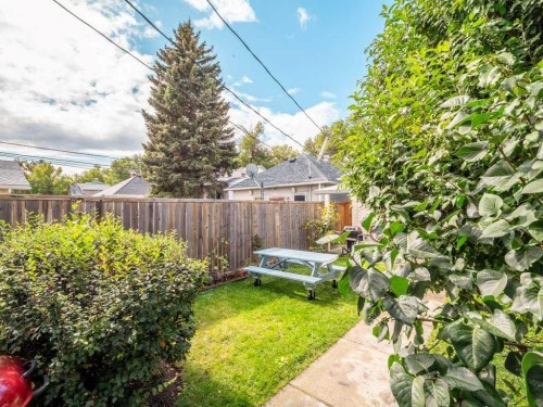 419 12B Street North, Lethbridge, AB 