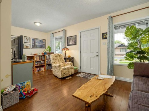 419 12B Street North, Lethbridge, AB 
