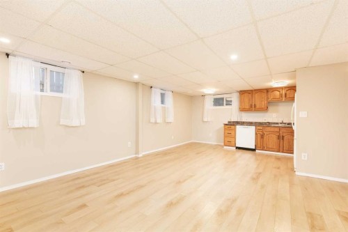1301 17 Avenue South, Lethbridge, AB 