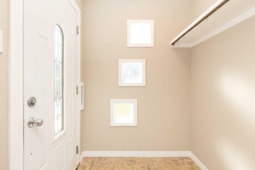1301 17 Avenue South, Lethbridge, AB 