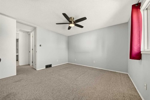 53-55 Lemoyne Crescent West, Lethbridge, AB 