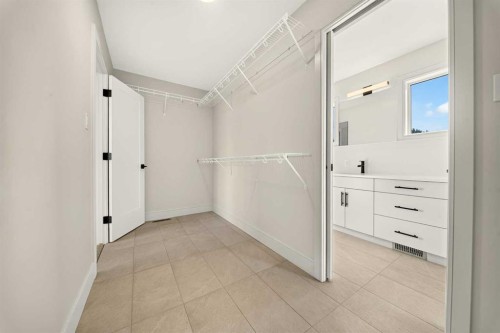 8603 25 Avenue, Coleman, AB 
