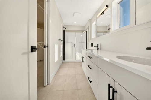 8603 25 Avenue, Coleman, AB 