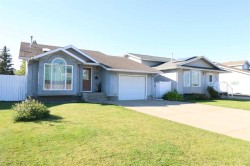 4930 58 Avenue Taber, AB T1G 1E7