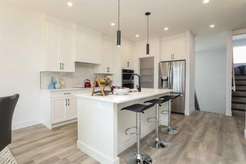 902 Atlantic Cove West, Lethbridge, AB 