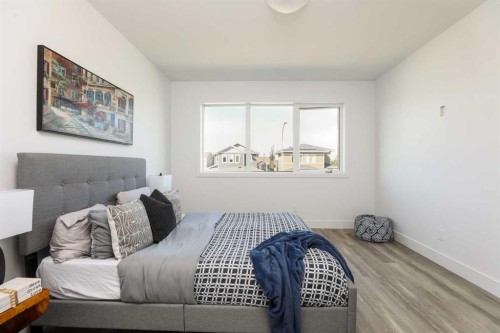 902 Atlantic Cove West, Lethbridge, AB 