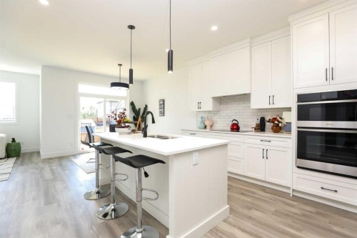 902 Atlantic Cove West, Lethbridge, AB 