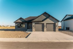 941 Willow Lane Fort Macleod, AB T0L 0Z0