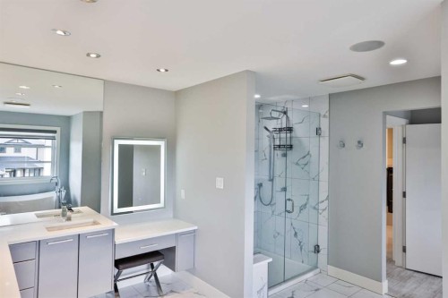 220 Canyon Estates Way West, Lethbridge, AB 