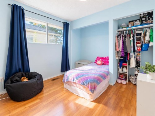 150 N 250 W, Raymond, AB 