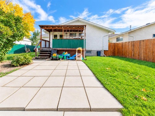 150 N 250 W, Raymond, AB 