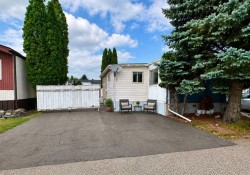106-2300 13 Street NORTHLethbridge, AB T1H 4E8