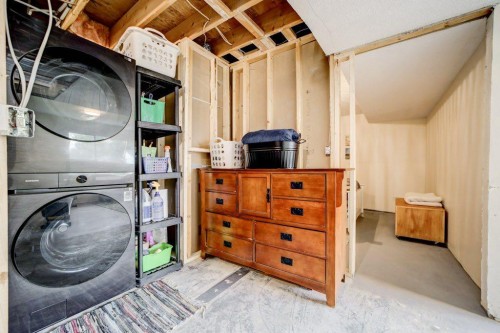 609 230 Street, Hillcrest, AB 