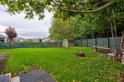 609 230 Street, Hillcrest, AB 