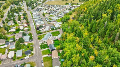 609 230 Street, Hillcrest, AB 