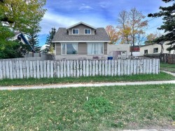 117 3 Street WESTCardston, AB T0K 0K0