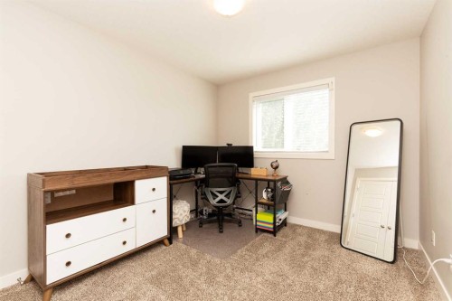 117 Northlander Bend West, Lethbridge, AB 