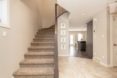 117 Northlander Bend West, Lethbridge, AB 