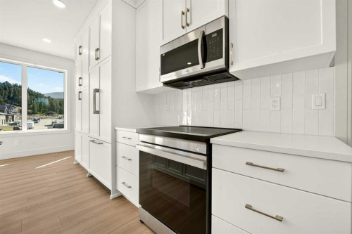 8602 25 Avenue, Coleman, AB 