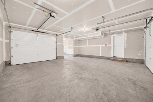 8602 25 Avenue, Coleman, AB 