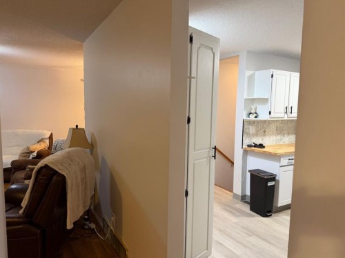 97 Greenview Close North, Lethbridge, AB 