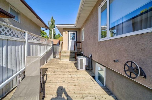 430 Dieppe Boulevard South, Lethbridge, AB 