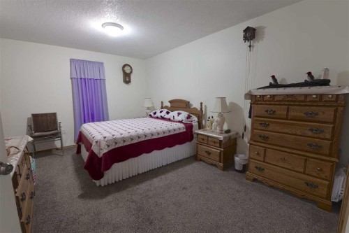 614 3 Street North, Grassy Lake, AB 
