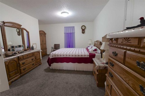 614 3 Street North, Grassy Lake, AB 