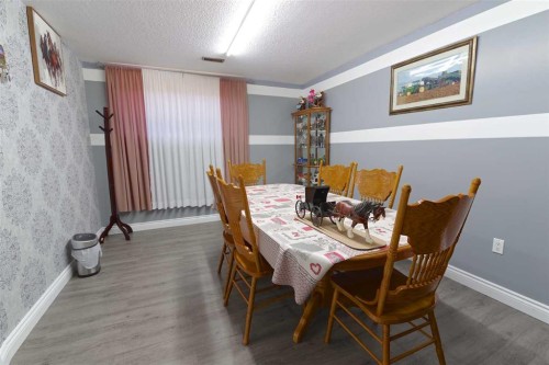 614 3 Street North, Grassy Lake, AB 