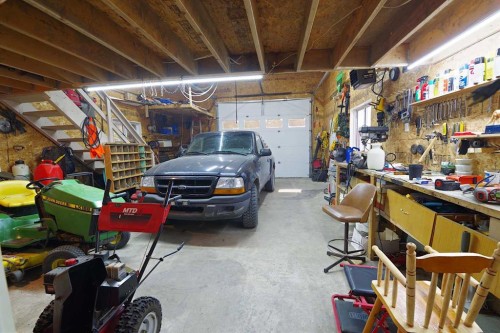 614 3 Street North, Grassy Lake, AB 
