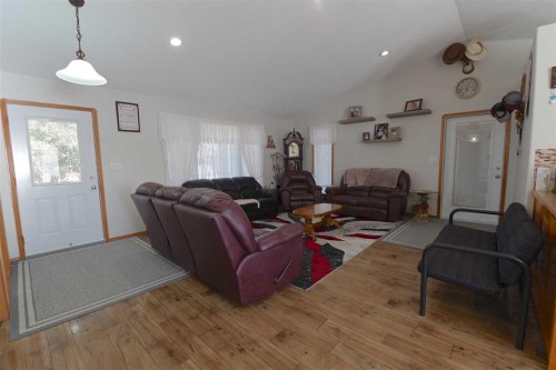 614 3 Street North, Grassy Lake, AB 