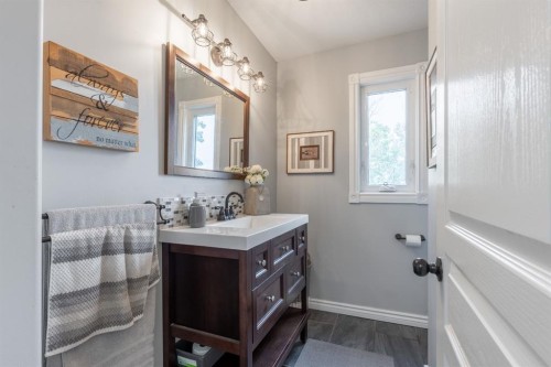 339 2 Avenue East, Cardston, AB 