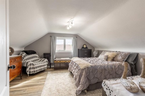 339 2 Avenue East, Cardston, AB 