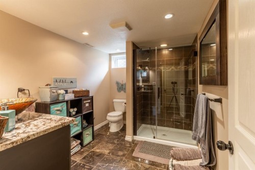 339 2 Avenue East, Cardston, AB 