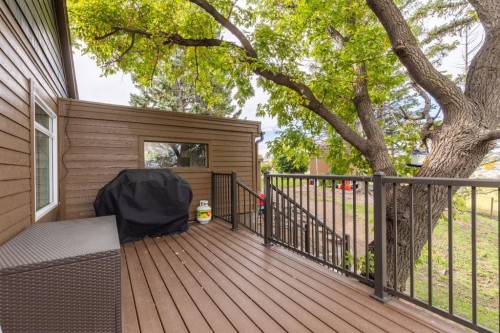 339 2 Avenue East, Cardston, AB 