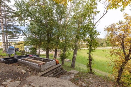 339 2 Avenue East, Cardston, AB 