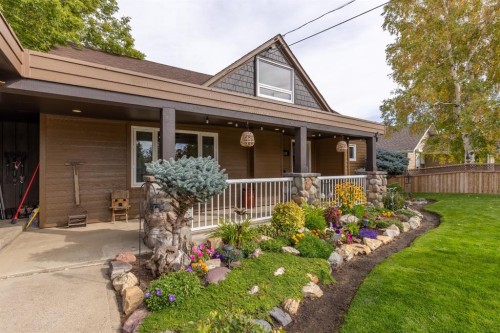 339 2 Avenue East, Cardston, AB 