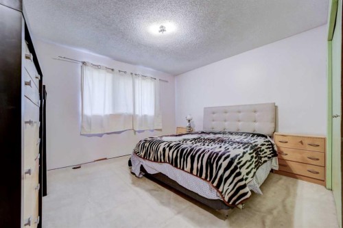 2103 10A Street, Coaldale, AB 