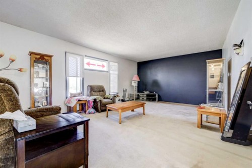 2103 10A Street, Coaldale, AB 
